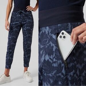 Athleta Women’s Trekkie North Jogger Pants in Ethereal Bloom Cottage Blue 4
